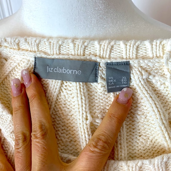 LIZ CLAIBORNE Off-White Cotton Sweater – Size XL - Picture 8 of 9